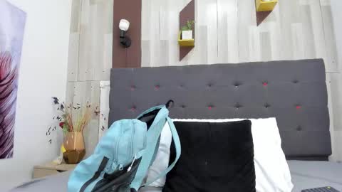 anastasia online show from October 2025 11:44:01 AM