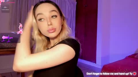 Anastasia online show from April 2026 03:43:02 AM