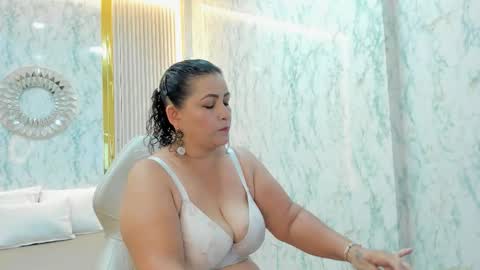 Ana Velvett online show from January 2026 03:23:01 AM