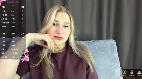 Andisa online show from November 2025 10:48:01 PM