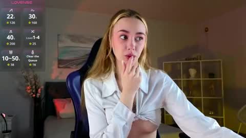 Snapshot of andarna chatting on May 2026 03:13:01 AM im Andarna dont forget give me thumbs up online show from May 2026 03:13:01 AM