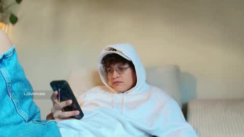 Snapshot of anddres_boss chatting on October 2025 10:43:02 AM Tell Me ANDRESS ----- online show from October 2025 10:43:02 AM