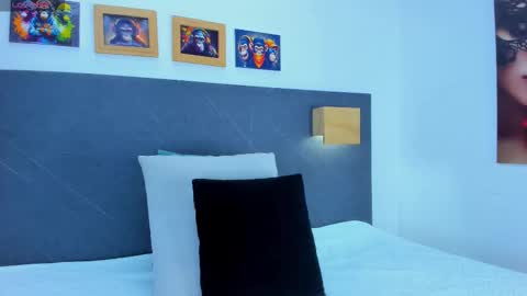 Andrea online show from March 2026 12:06:02 PM