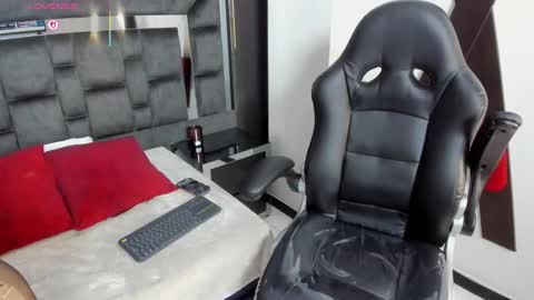 andiejones online show from September 2025 01:34:02 PM