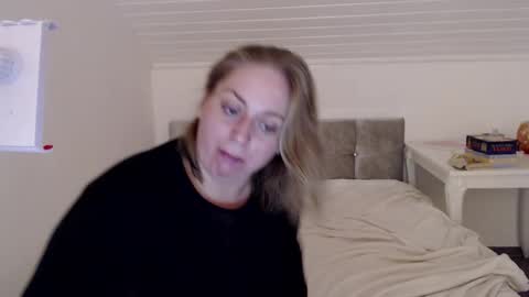 Andorphin online show from October 2025 08:42:01 AM