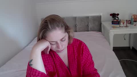 Andorphin online show from November 2025 09:19:02 AM