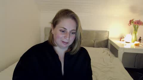 Andorphin online show from November 2025 11:28:01 PM