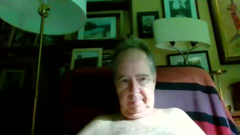 Snapshot of andre6045 chatting on September 2025 01:55:01 AM andre6045 online show from September 2025 01:55:01 AM