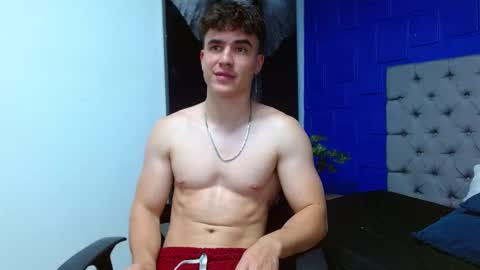 Snapshot of andre_parker chatting on March 2025 12:00:01 AM Andre Parker online show from March 2025 12:00:01 AM