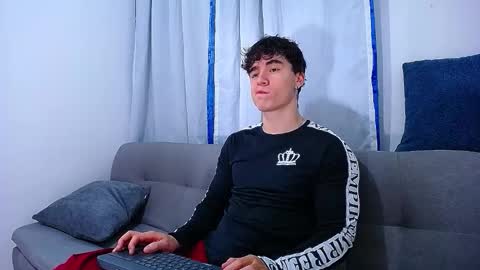 Snapshot of andre_parker chatting on September 2025 11:15:02 PM Andre Parker online show from September 2025 11:15:02 PM