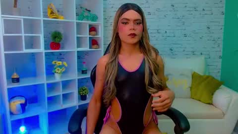 andrea__doll online show from September 2025 05:48:01 PM