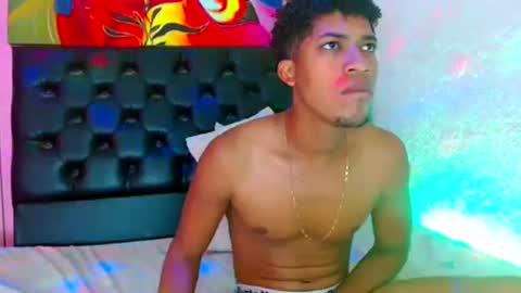 andrea andres couplehot online show from November 2025 10:01:02 AM