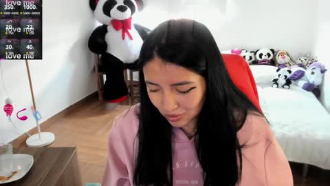 Snapshot of andrea_bonnie chatting on February 2025 08:58:01 PM andrea_bonnie online show from February 2025 08:58:01 PM