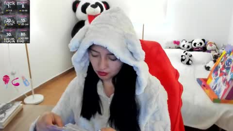 Snapshot of andrea_bonnie chatting on February 2025 08:20:02 PM andrea_bonnie online show from February 2025 08:20:02 PM