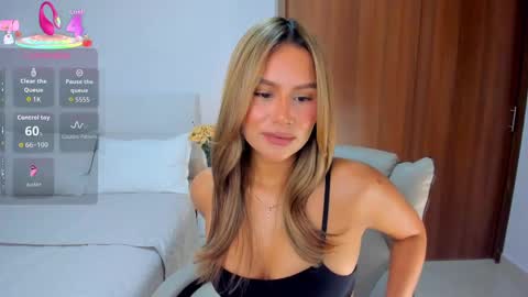 andrea online show from September 2025 10:43:01 PM