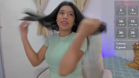 Snapshot of andrea_sancheez chatting on October 2025 12:22:02 PM Andrea online show from October 2025 12:22:02 PM