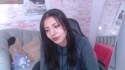 Andrea online show from November 2025 01:00:01 PM