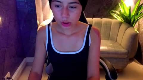 andrea_tx online show from January 2026 01:14:01 PM