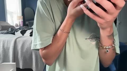 Snapshot of andreaelizabethxo chatting on September 2025 01:12:01 PM Andrea Elizabeth online show from September 2025 01:12:01 PM