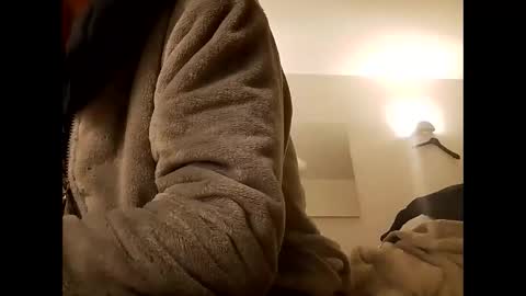 andreai1988 online show from March 2026 04:56:01 AM