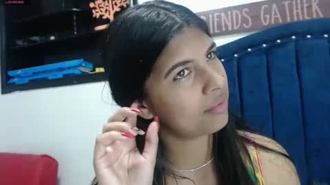 Andreina  online show from December 2024 06:42:02 PM