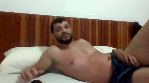 Snapshot of andreloko123 chatting on February 2025 02:05:02 AM andreloko123 online show from February 2025 02:05:02 AM