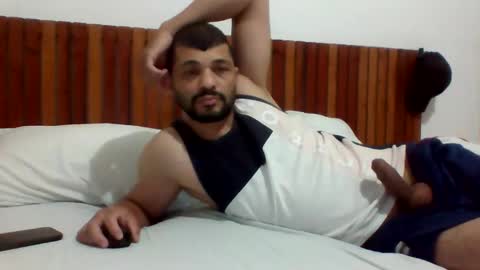 Snapshot of andreloko123 chatting on October 2025 06:09:01 PM andreloko123 online show from October 2025 06:09:01 PM