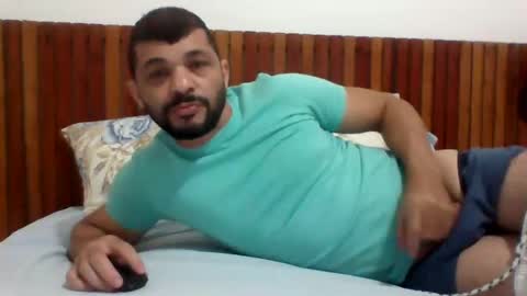 Snapshot of andreloko123 chatting on November 2025 01:29:02 AM andreloko123 online show from November 2025 01:29:02 AM