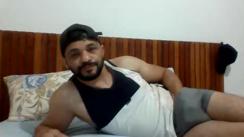 Snapshot of andreloko123 chatting on November 2025 01:16:02 AM andreloko123 online show from November 2025 01:16:02 AM