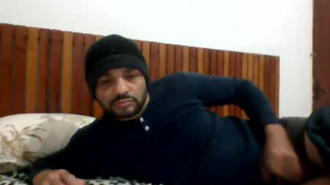 Snapshot of andreloko123 chatting on June 2026 01:04:01 AM andreloko123 online show from June 2026 01:04:01 AM