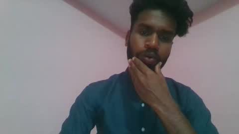 andres01_ online show from April 2026 02:17:02 PM