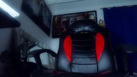 Andrs   o online show from February 2026 12:18:02 AM