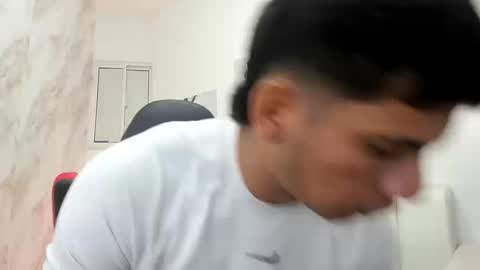 andres_stud online show from September 2025 04:47:01 AM