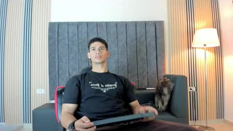 ANDRES  online show from September 2025 04:45:02 AM