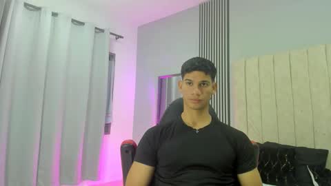 ANDRES  online show from September 2025 04:57:01 AM
