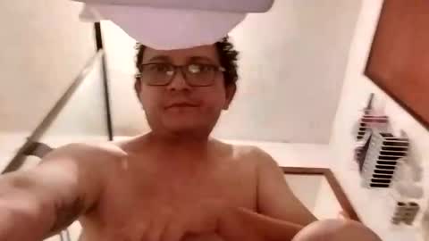 Snapshot of andresfloga chatting on July 2026 10:28:02 PM andresfloga online show from July 2026 10:28:02 PM