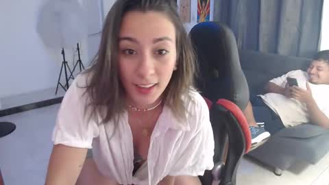 Isa  --------- online show from October 2025 12:53:02 AM