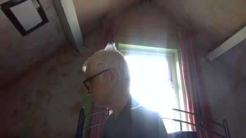 Andrew online show from July 2026 10:42:01 AM