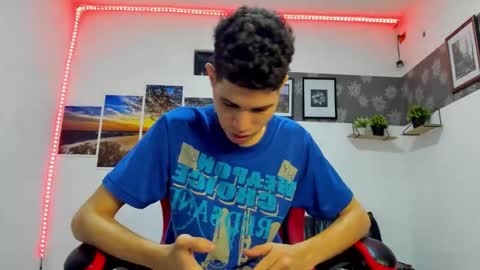 Snapshot of andrew_2811 chatting on September 2025 05:07:01 AM andrew_2811 online show from September 2025 05:07:01 AM