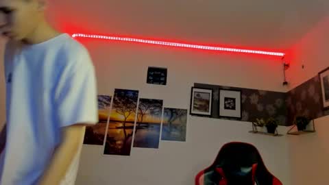 Snapshot of andrew_2811 chatting on October 2025 08:15:02 AM andrew_2811 online show from October 2025 08:15:02 AM