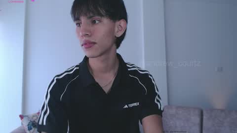 Snapshot of andrew_courtz chatting on December 2025 08:13:02 PM Andrew Courtz online show from December 2025 08:13:02 PM