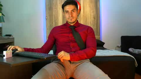 Andrew online show from March 2026 02:27:02 AM