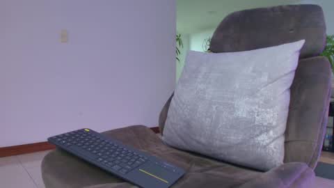 ANDREW WEST online show from April 2026 01:39:01 AM