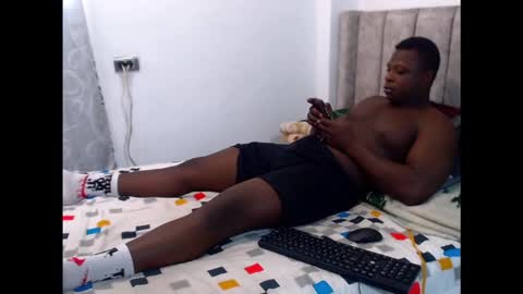 Snapshot of andrewburke06 chatting on November 2025 06:31:02 PM andrewburke06 online show from November 2025 06:31:02 PM