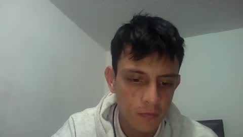 andrew online show from December 2025 03:11:01 AM