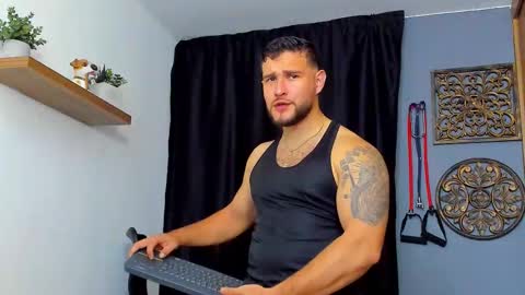 Andrew Diaz online show from January 2026 07:00:01 AM