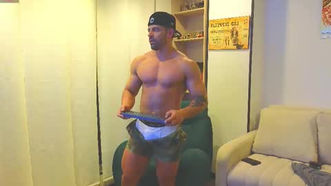 Andrew online show from February 2025 02:20:02 AM