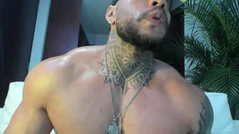 Snapshot of andrewjohnson0 chatting on January 2025 10:51:02 PM Andrew Johnson online show from January 2025 10:51:02 PM