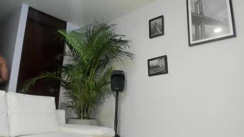 Snapshot of andrewjohnson0 chatting on February 2025 06:55:01 PM Andrew Johnson online show from February 2025 06:55:01 PM