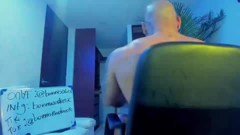 Snapshot of andrewjohnson0 chatting on February 2025 01:05:02 AM Andrew Johnson online show from February 2025 01:05:02 AM